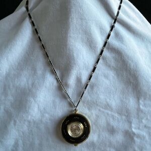 Elegant vintage Endura Swiss Made pendant watch with chain NON WORKING